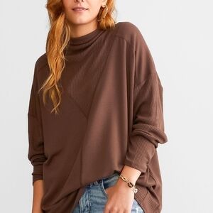 Buckle Women's Chocolate Brown Sweatshirt